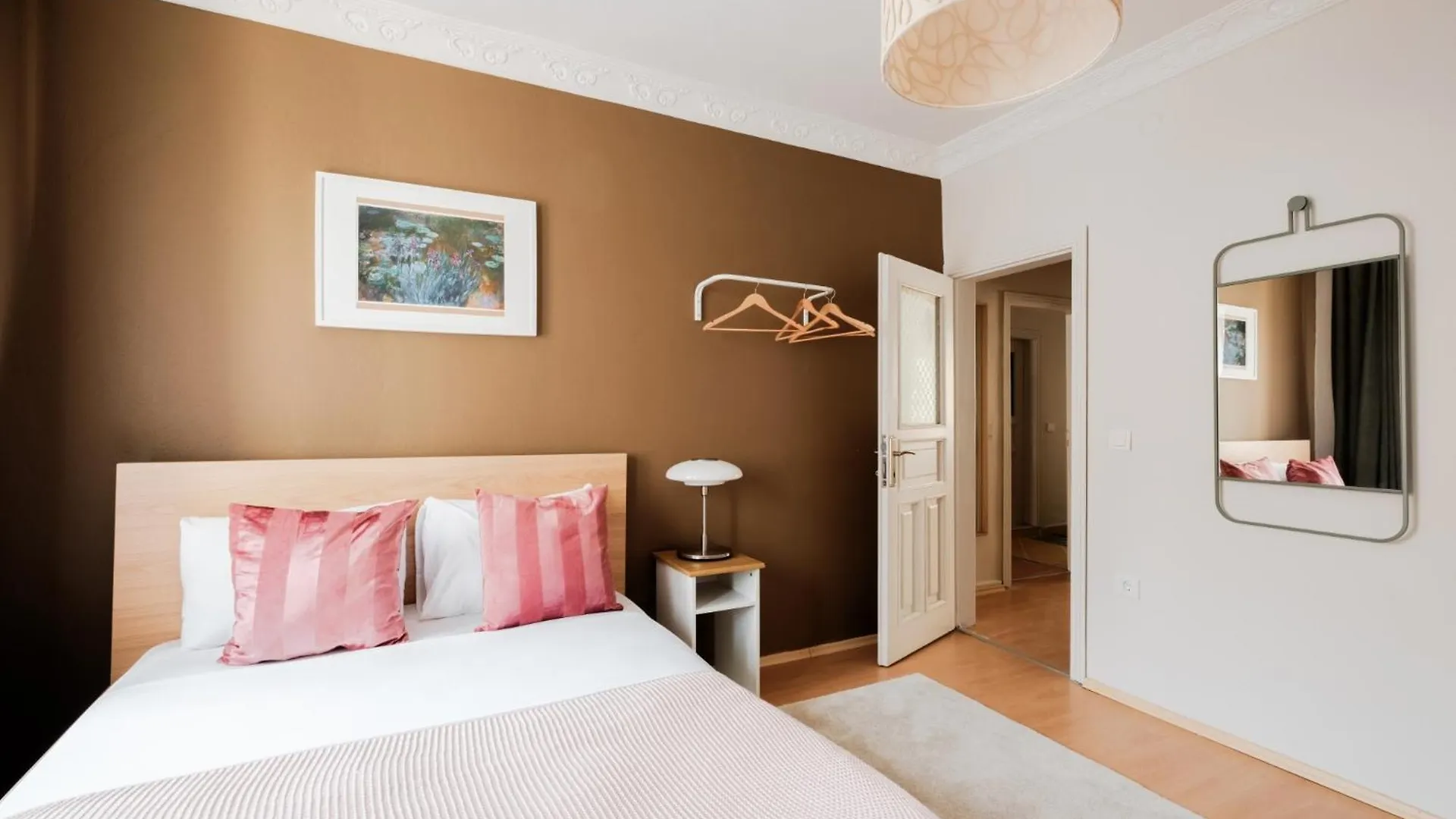 伊斯坦布尔Flat W Balcony Near Taksim Square In Istiklal公寓 0*, 伊斯坦布尔